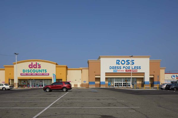 Ross & DD's Discounts In Huntington Park Plaza